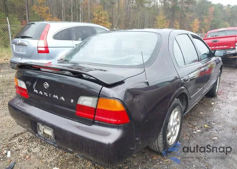 1995 Nissan Maxima Gle/Gxe/Se из США, поврежденный, VIN JN1CA21D8ST045456